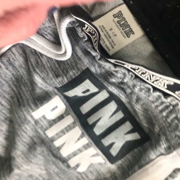 Victoria secret pants   Work out VS size small - Picture 5 of 5